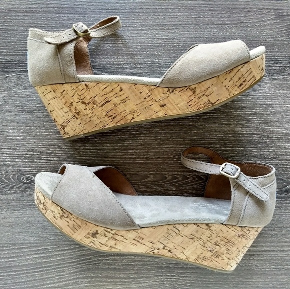 Toms Shoes - Tom's Cork Wedge Size 8.5